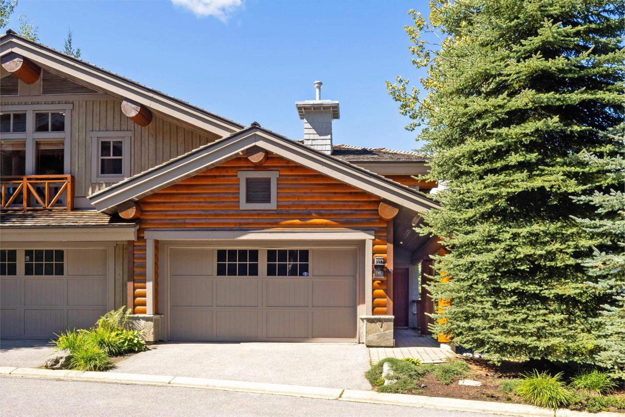 Taluswood The Heights 18 | Mountainside Townhome W/ Ski Access, Hot Tub, Tranquil Views Whistler Extérieur photo
